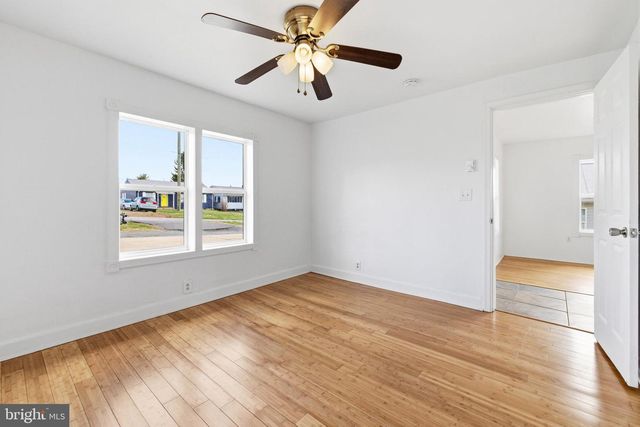 514 LURAY AVE, Luray, VA 22835