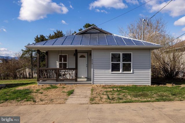514 LURAY AVE, Luray, VA 22835