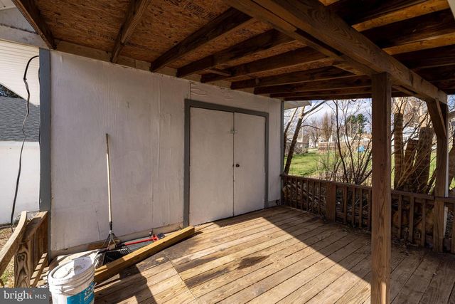 514 LURAY AVE, Luray, VA 22835