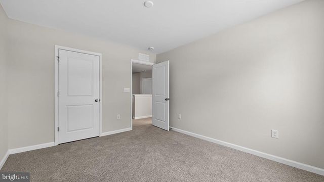 453 BELLEVUE AVE, Hammonton, NJ 08037