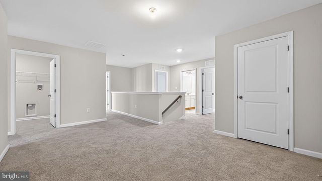 453 BELLEVUE AVE, Hammonton, NJ 08037