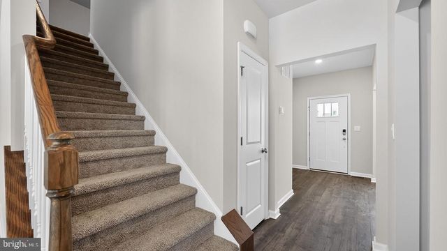 453 BELLEVUE AVE, Hammonton, NJ 08037