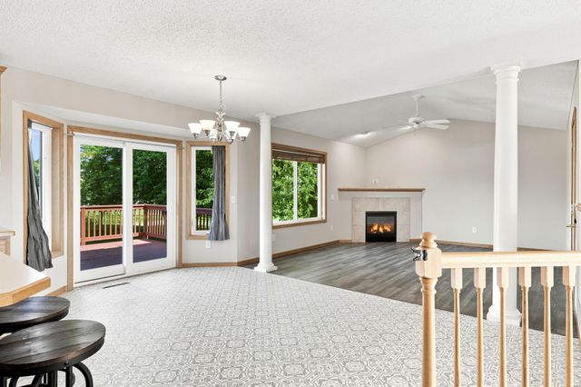 805 Daniel Drive, Belle Plaine, MN 56011