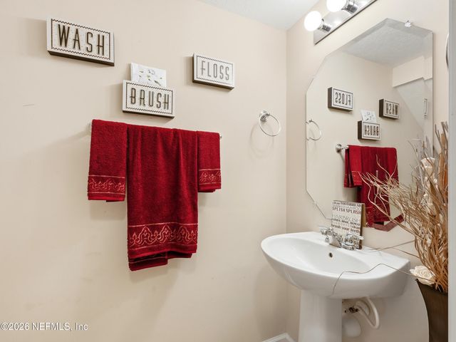 756 GROVER Lane, Orange Park, FL 32065