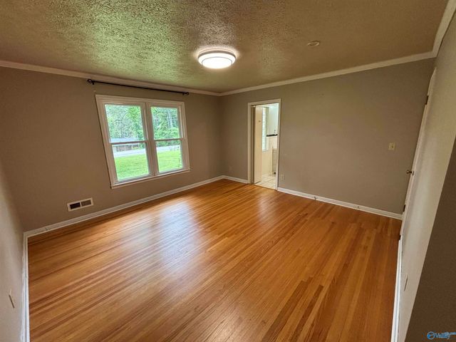 419 Country Club Drive, Gadsden, AL 35901
