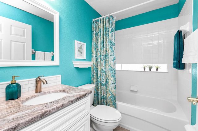 24363 FOLKSTONE AVENUE, Punta Gorda, FL 33980