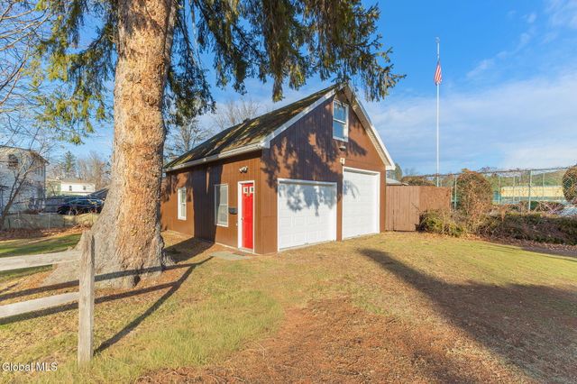 180 Main Street, Hoosick Falls, NY 12090