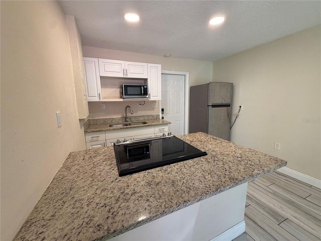 810 8TH STREET, St Cloud, FL 34769