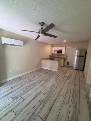 810 8TH STREET, St Cloud, FL 34769