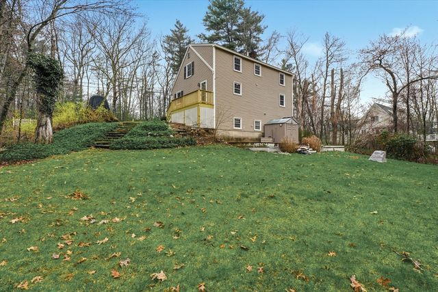 24 Fordway, Windham, NH 03087