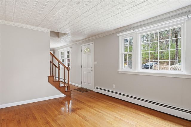 24 Fordway, Windham, NH 03087