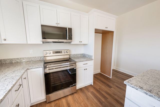10606 Leesville RD, Lynch Station, VA 24571