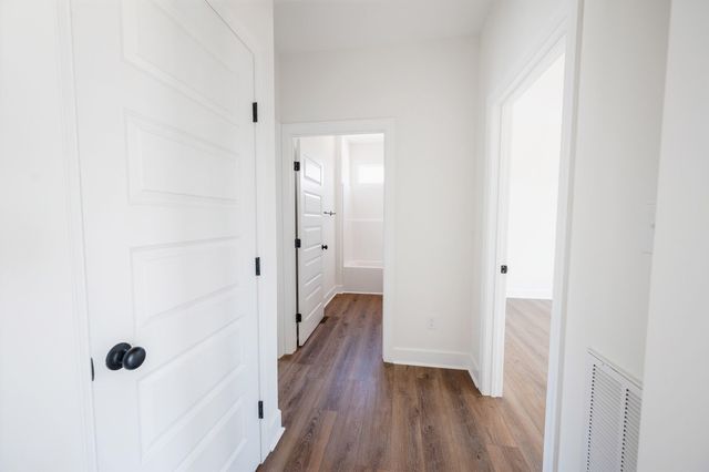 10606 Leesville RD, Lynch Station, VA 24571