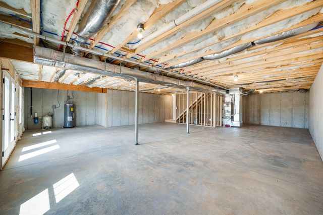 10606 Leesville RD, Lynch Station, VA 24571