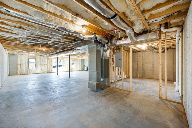 10606 Leesville RD, Lynch Station, VA 24571