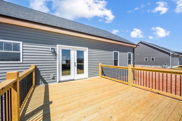 10606 Leesville RD, Lynch Station, VA 24571