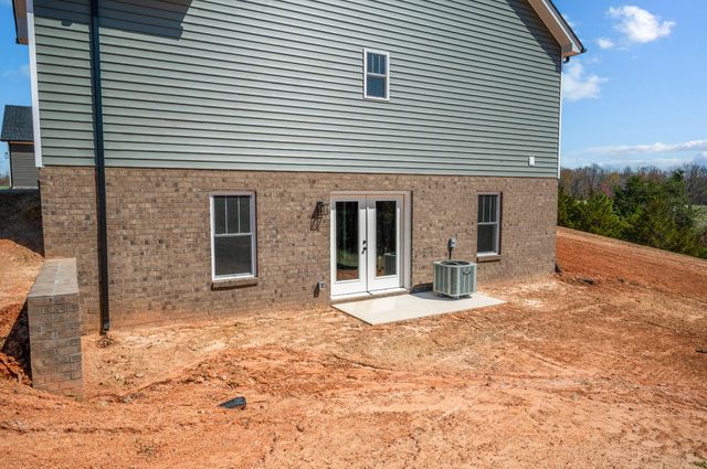 10606 Leesville RD, Lynch Station, VA 24571