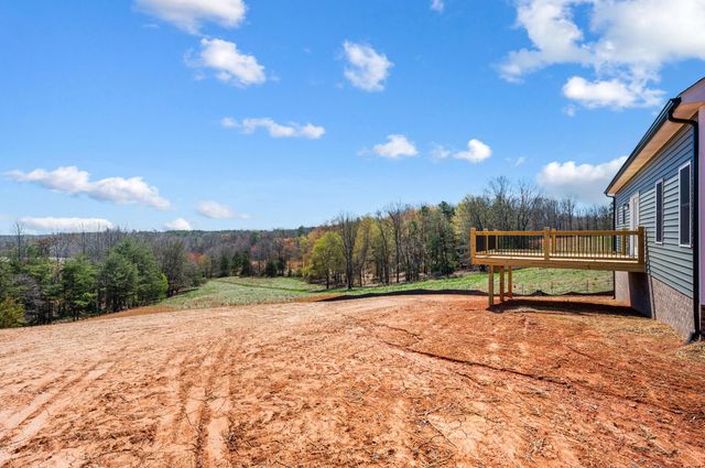 10606 Leesville RD, Lynch Station, VA 24571