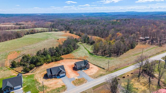 10606 Leesville RD, Lynch Station, VA 24571