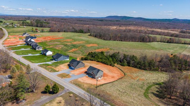 10606 Leesville RD, Lynch Station, VA 24571