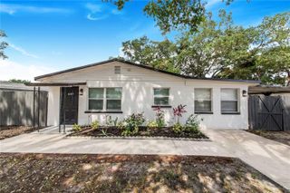 607 N GARY ROAD, Lakeland, FL 33801