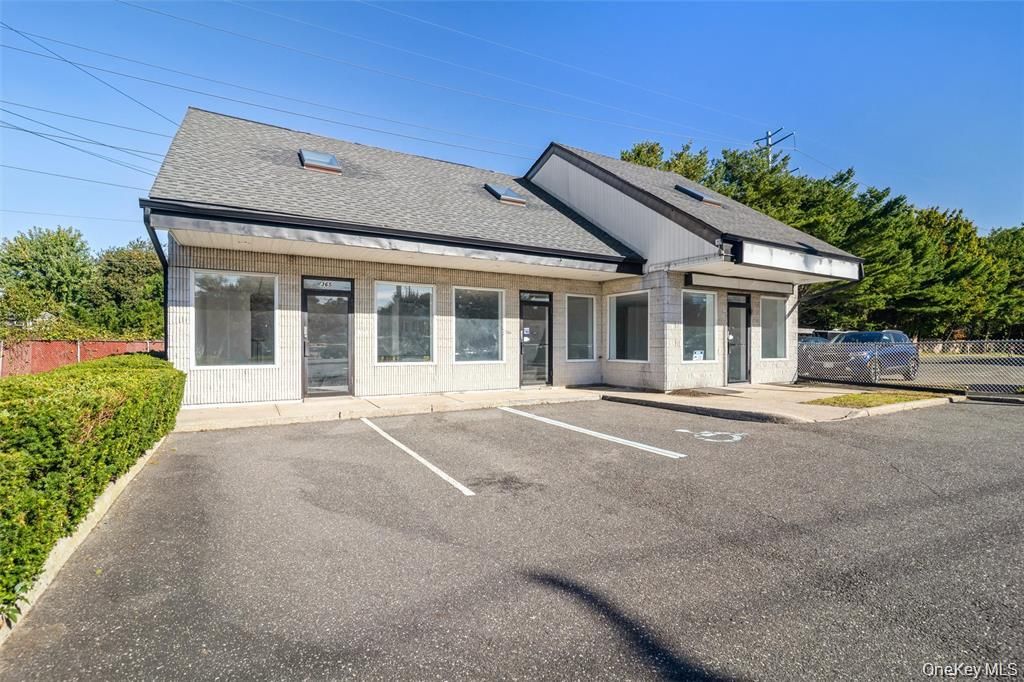 365 365 Route 25A, Mount Sinai, NY 11766 — exterior