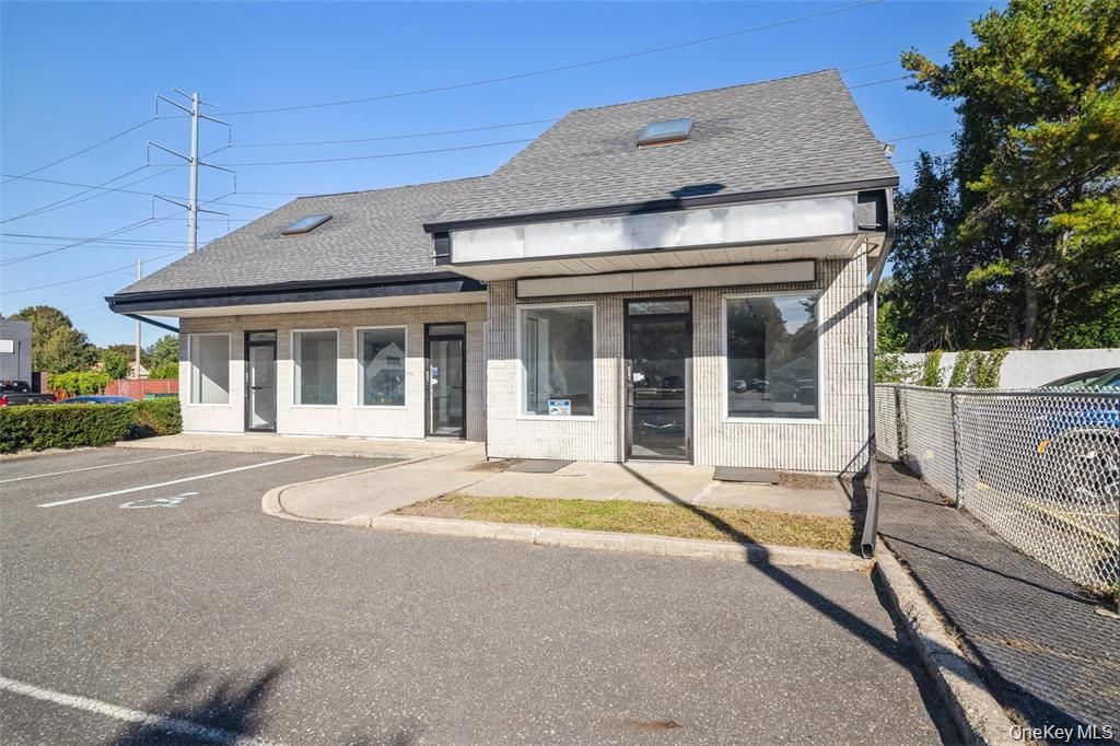365 365 Route 25A, Mount Sinai, NY 11766 — photo 2