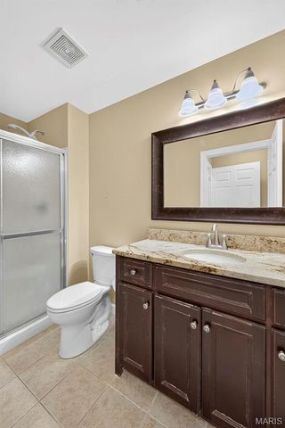 13101 Mill Crossing Court 201, Creve Coeur, MO 63141