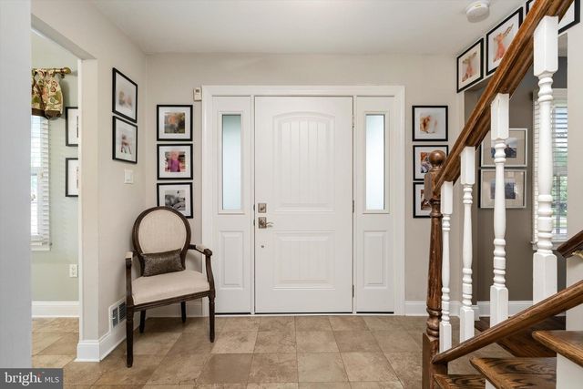 2 TREELAWN TER, Hamilton, NJ 08619
