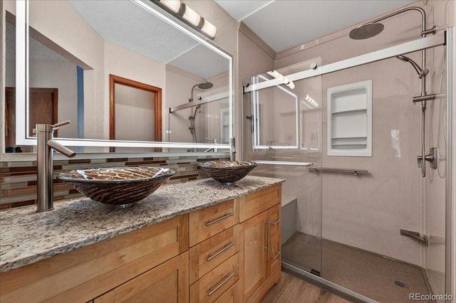 19721 E Stanford Drive, Centennial, CO 80015