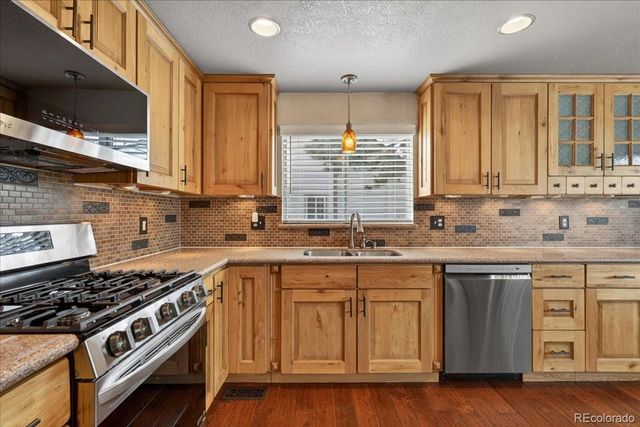 19721 E Stanford Drive, Centennial, CO 80015