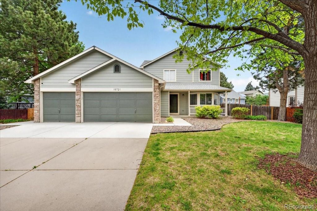 19721 E Stanford Drive, Centennial, CO 80015