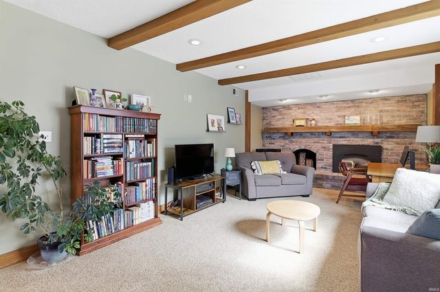 1016 S First Street, Upland, IN 46989