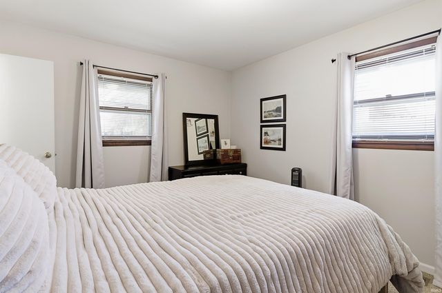 1016 S First Street, Upland, IN 46989