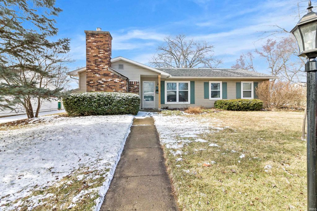 1016 S First Street, Upland, IN 46989