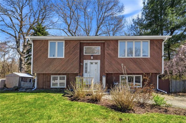 80 Oakside Street, Warwick, RI 02889