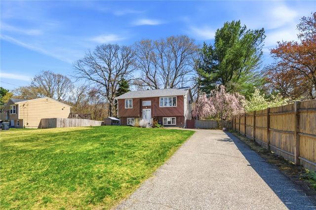 80 Oakside Street, Warwick, RI 02889