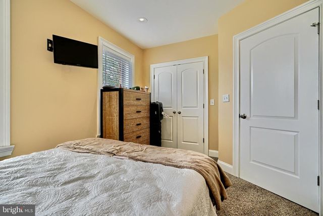 2623 E BIDDLE ST, Baltimore, MD 21213