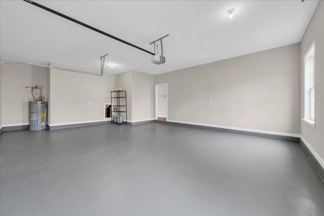 632 Fleming Farms Dr, Murfreesboro, TN 37128