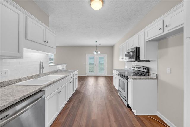 632 Fleming Farms Dr, Murfreesboro, TN 37128