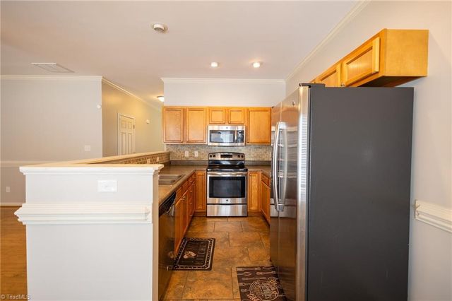 826 Central Park Avenue, Greensboro, NC 27407