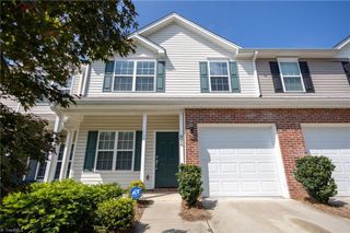 826 Central Park Avenue, Greensboro, NC 27407