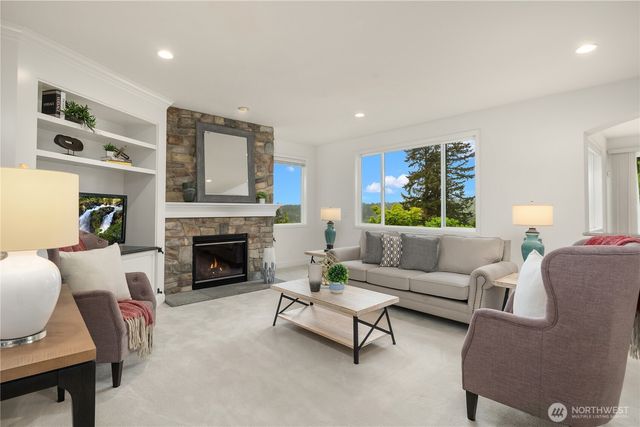 2446 279th Drive SE, Sammamish, WA 98075