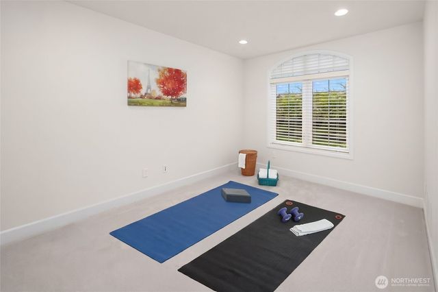 2446 279th Drive SE, Sammamish, WA 98075