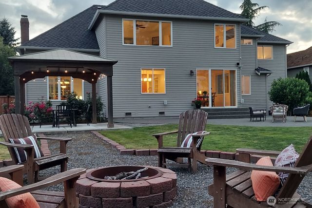 2446 279th Drive SE, Sammamish, WA 98075