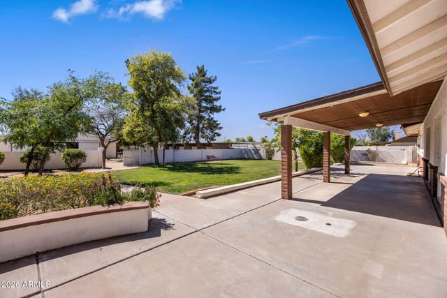 2035 W WALTANN Lane, Phoenix, AZ 85023