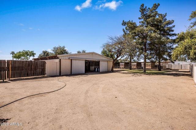 2035 W WALTANN Lane, Phoenix, AZ 85023