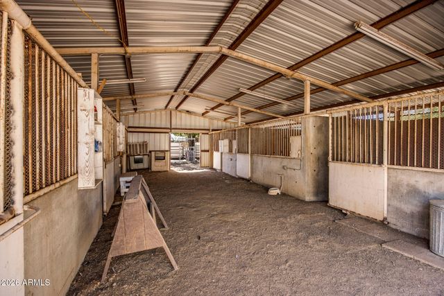 2035 W WALTANN Lane, Phoenix, AZ 85023