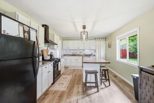 6586 Sterling Drive 6586 Sterling Drive, Enon, OH 45323