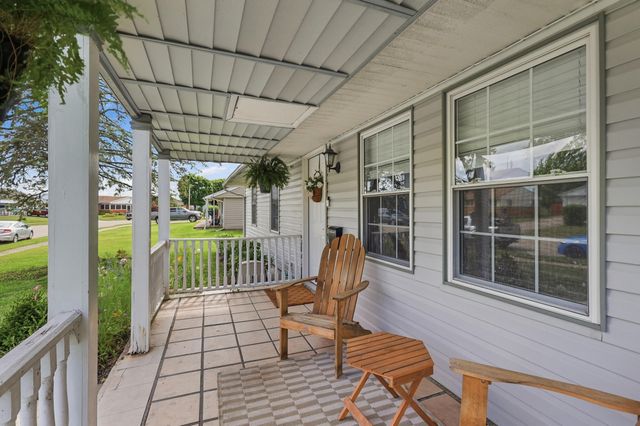 6586 Sterling Drive 6586 Sterling Drive, Enon, OH 45323